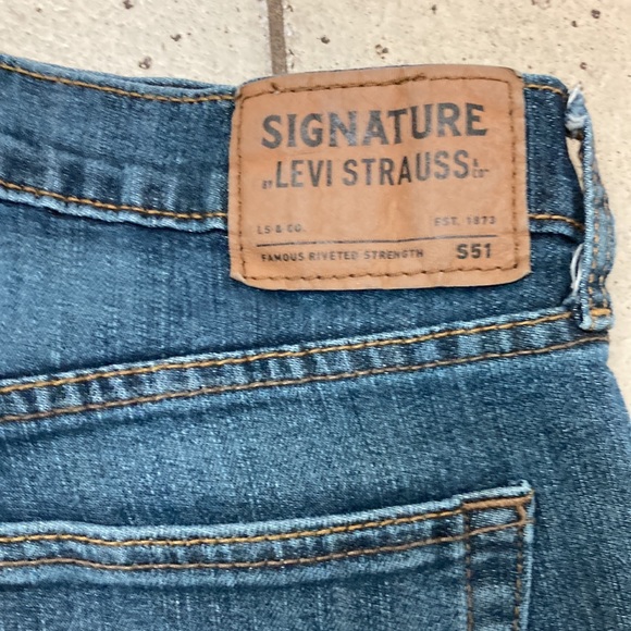 Levi’s,size 32/34 - Picture 2 of 9